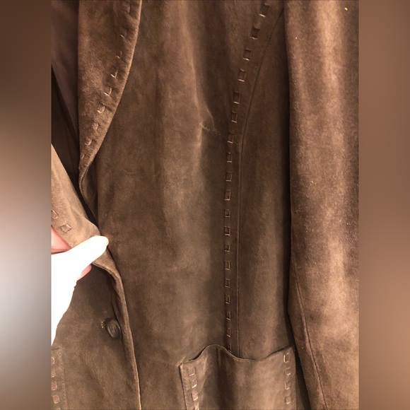 Vintage suede blazer/jacket. 2 button lined. Genuine leather. Front pockets. - Picture 8 of 12